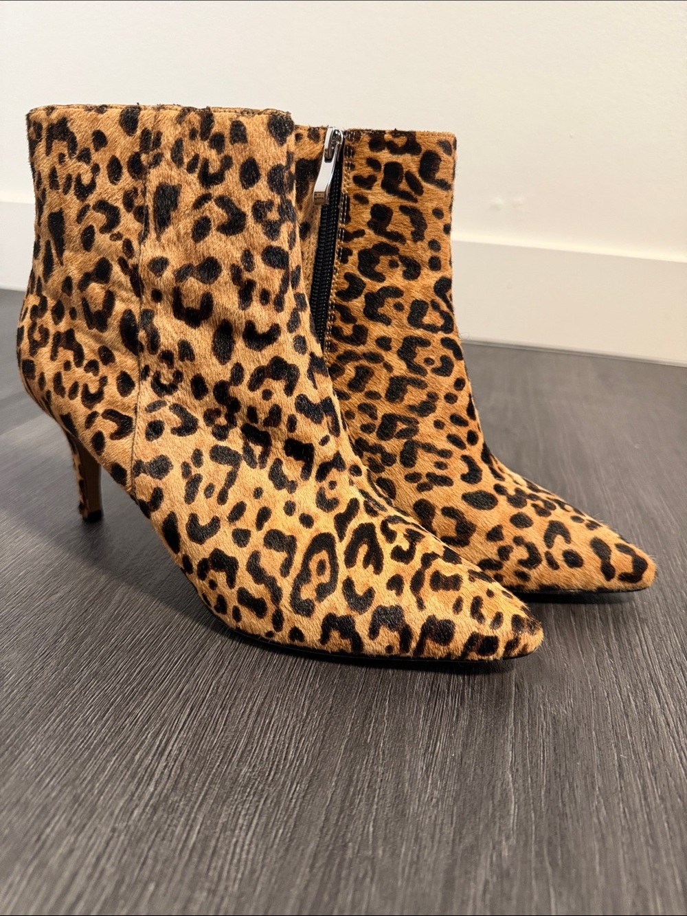 Leopard Print Calf Hair Pointed-Toe Ankle Boots - Tan/Black